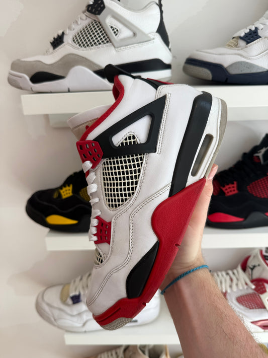 Nike Air Jordan 4 Fire Red