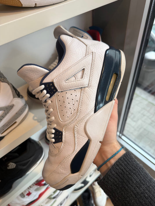 Nike Air Jordan 4 Columbia