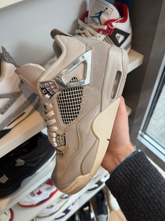 Nike Air Jordan 4 Frozen Moment