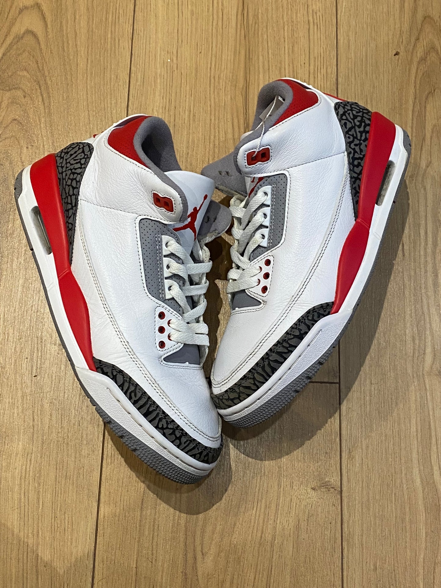 Nike Air Jordan 3 Fire Red 2022
