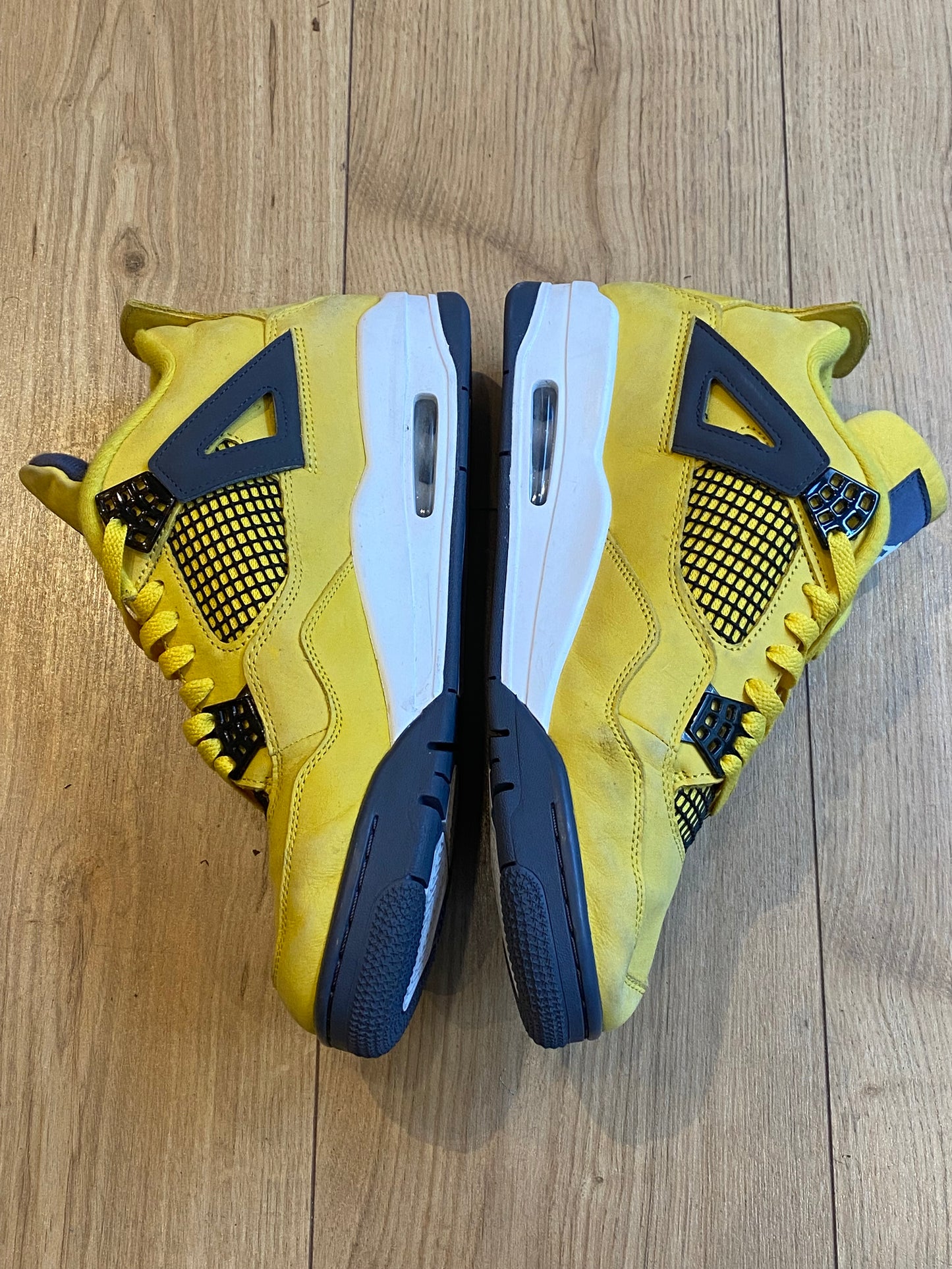 Nike air jordan 4 retro lightening