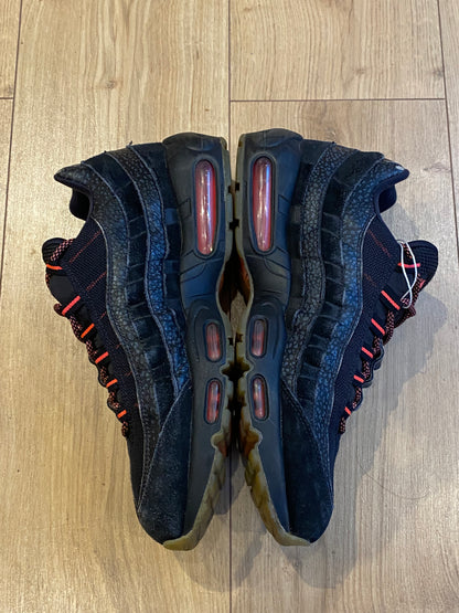 Nike air max 95 black safari infrared