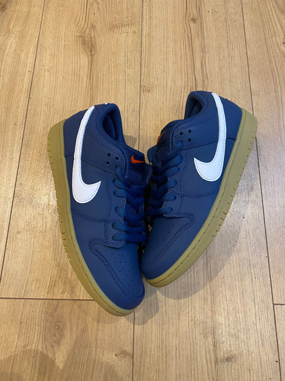 Nike dunk low sb navy gum